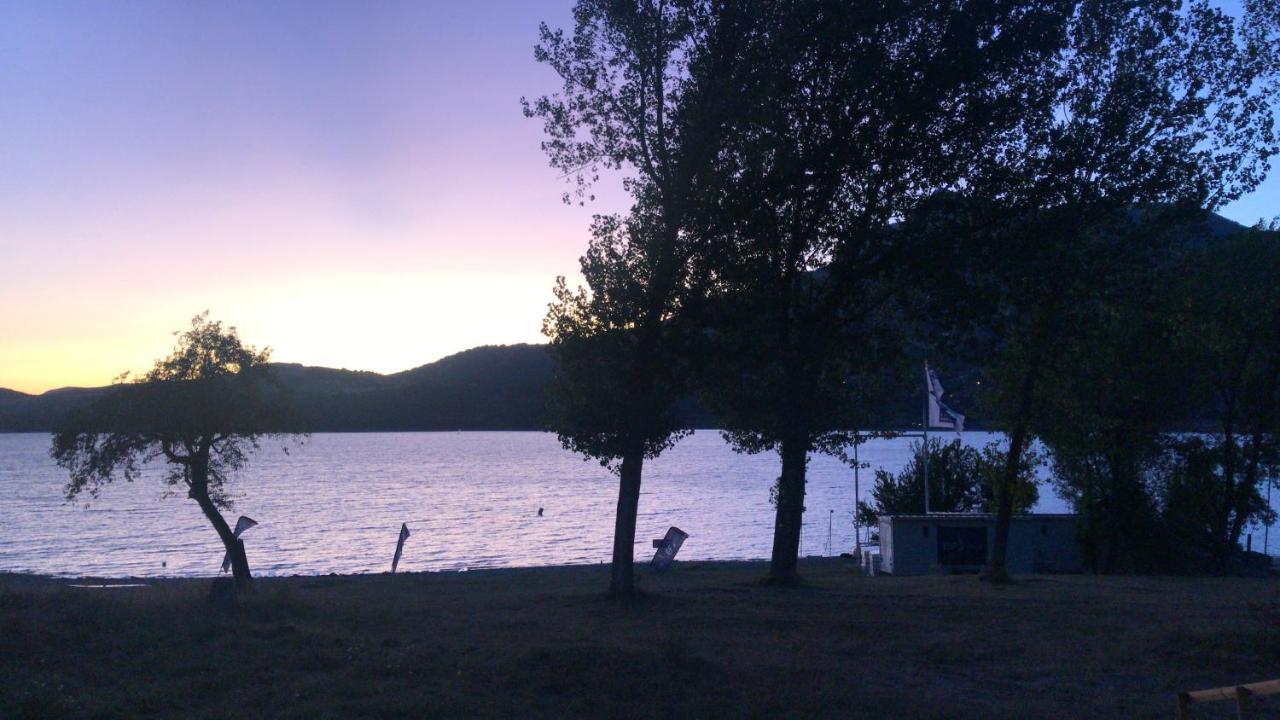 Rez de plage-Canoé+Paddle-70m² Savines Esterno foto